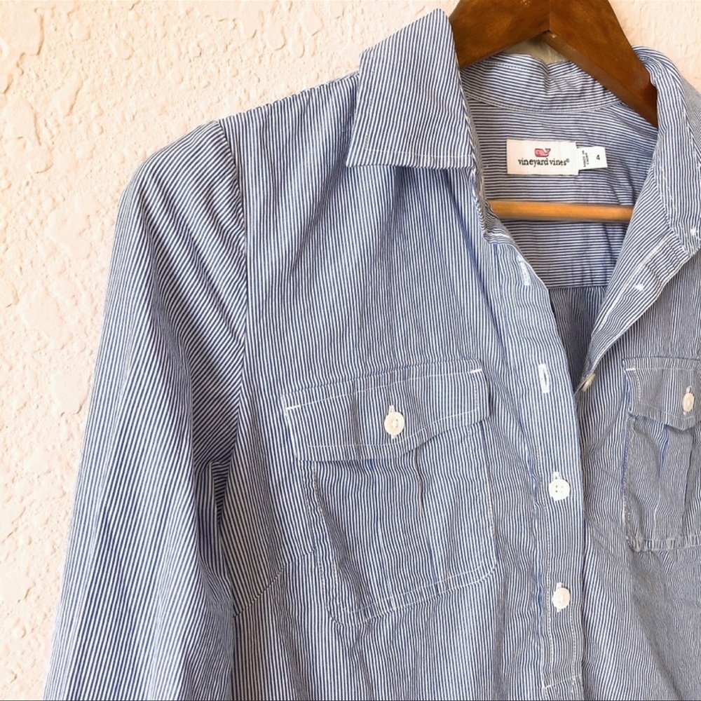 Vineyard vines Pinstripe button-down shirt